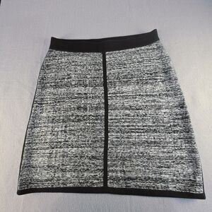 Ann Taylor Black And White Knit Skirt Size Small Petite
